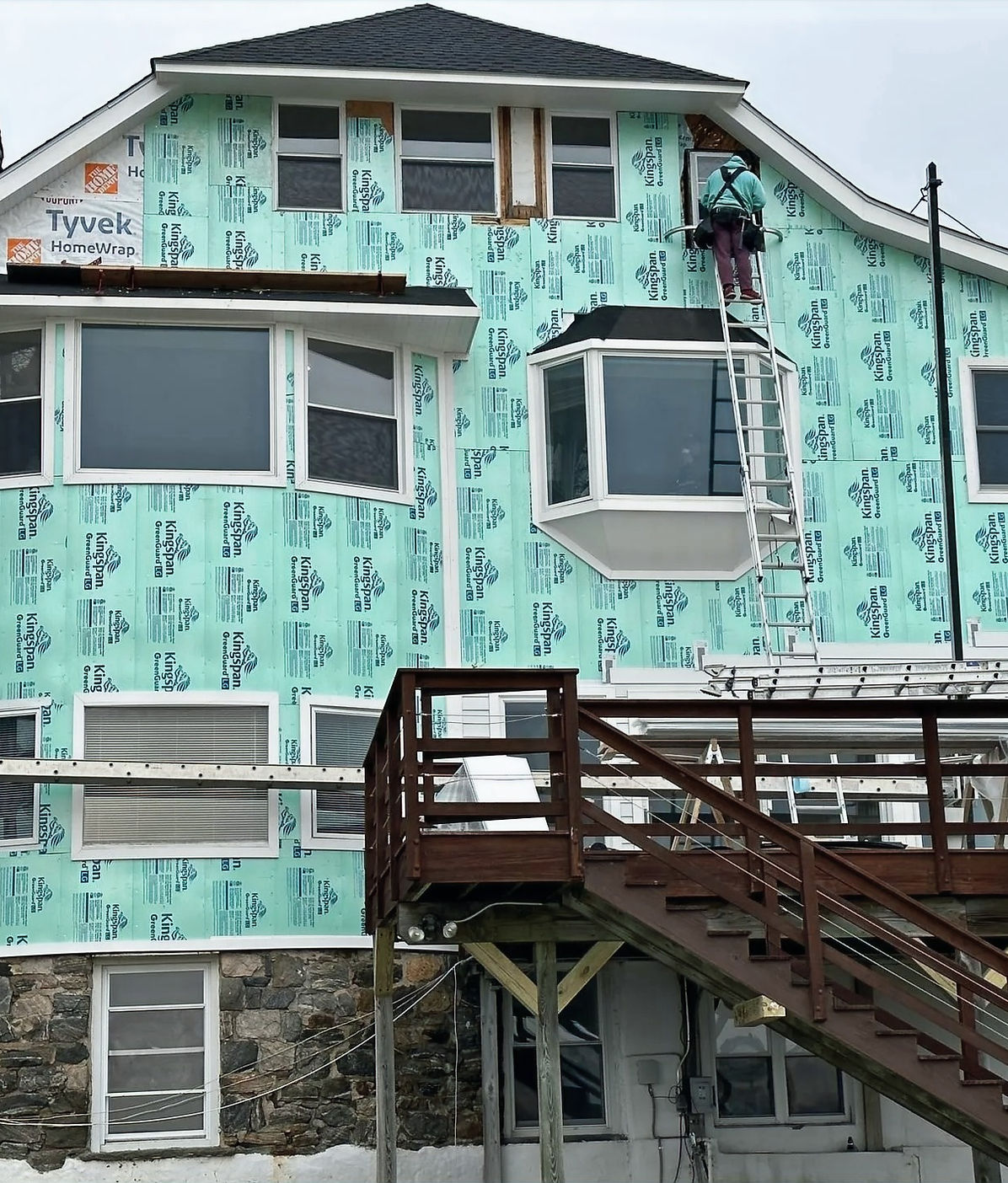 Flat roof installation by OnTime Roofing in New York, showcasing quality materials and skilled craftsmanship.