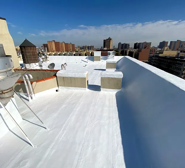 High-quality roofing installation in New York, showcasing top-tier materials and skilled craftsmanship.